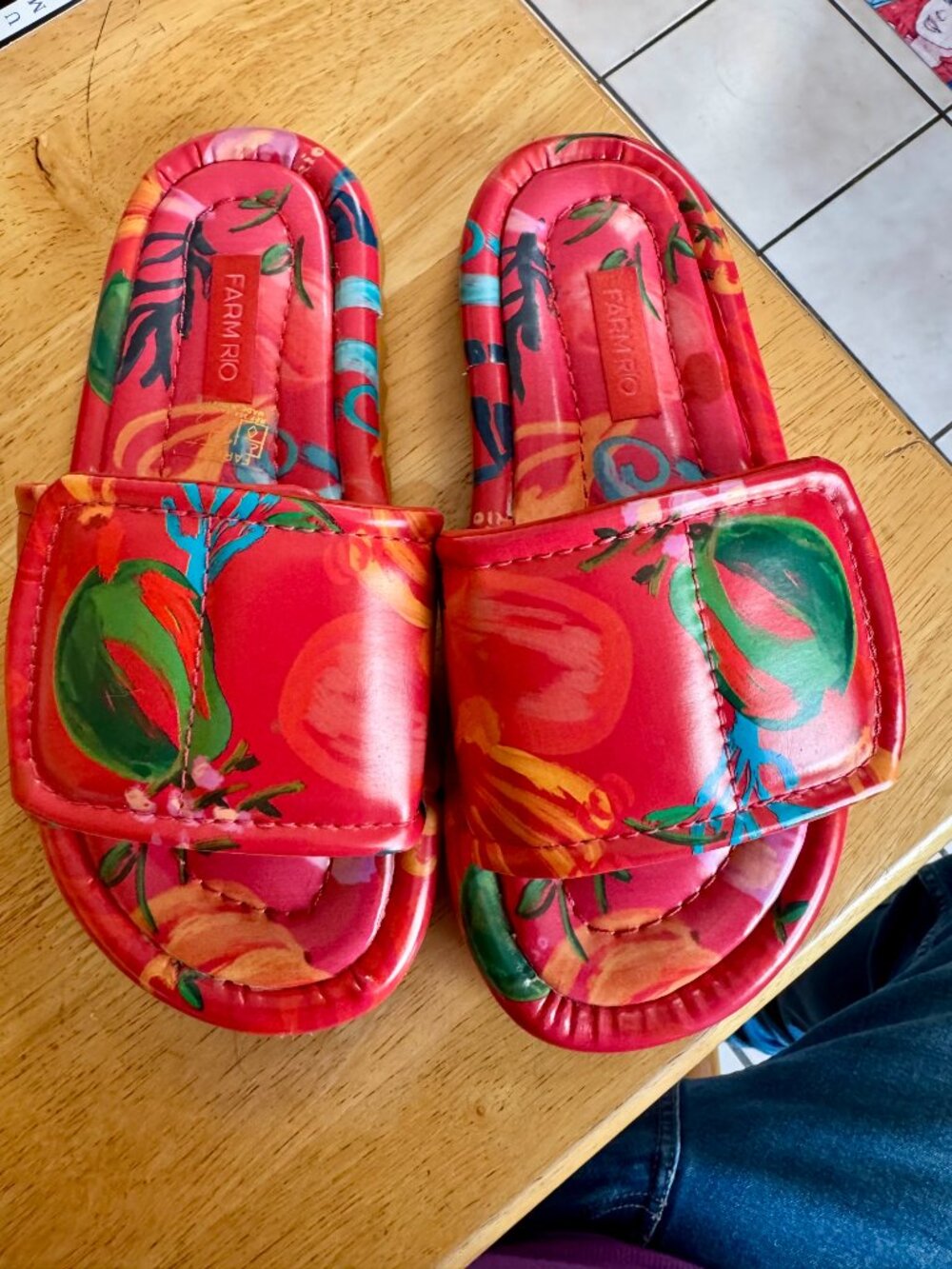 Adidas X FARM Rio Pink Fruits Puffy Slide Sandals Red Floral Women's Size 9 - Picture 3 of 7